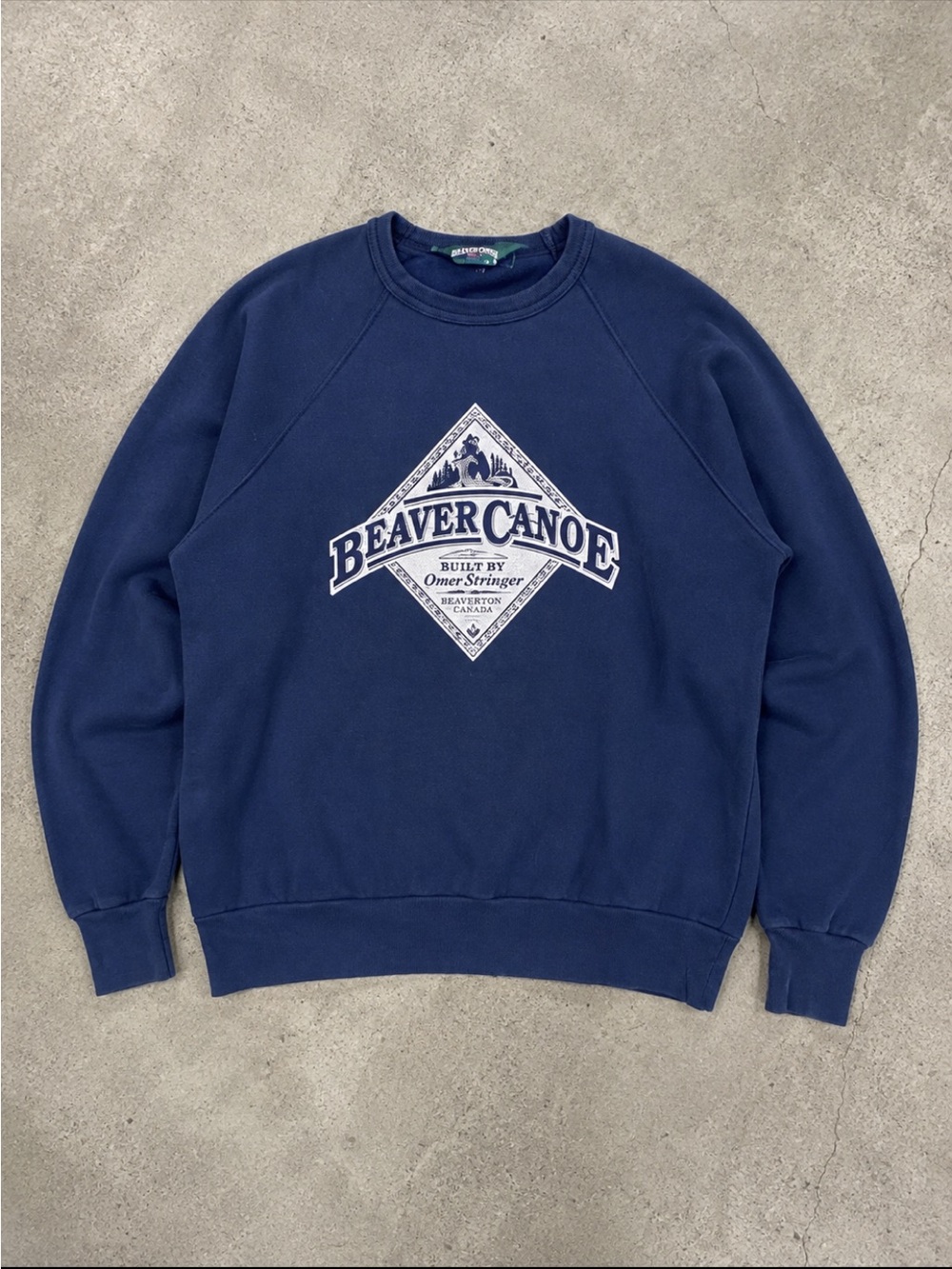 Vintage Beaver Canoe Canada Navy Crewneck Sweatshirt Woman Small 90s Y2K FLAW